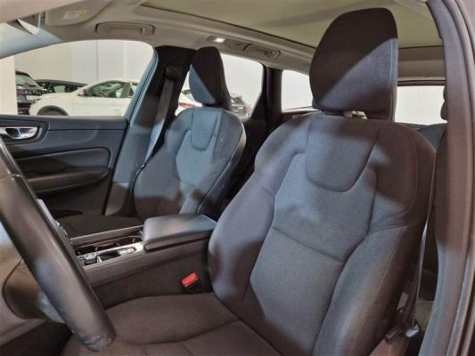 Volvo XC60  11