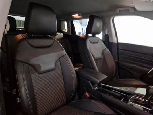 Jeep Compass 13