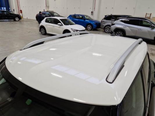 Mini Mini Countryman 8