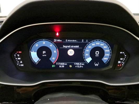 Audi Q3 Sportback 4