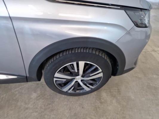 Peugeot 3008 58