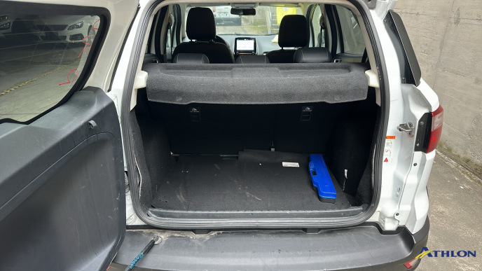 Ford EcoSport 9