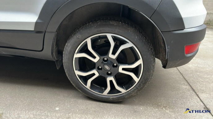 Ford EcoSport 34
