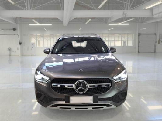 Mercedes Classe GLA 5