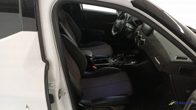 Ds DS 3 CROSSBACK 4