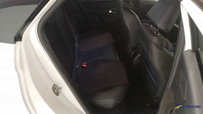 Ds DS 3 CROSSBACK 8