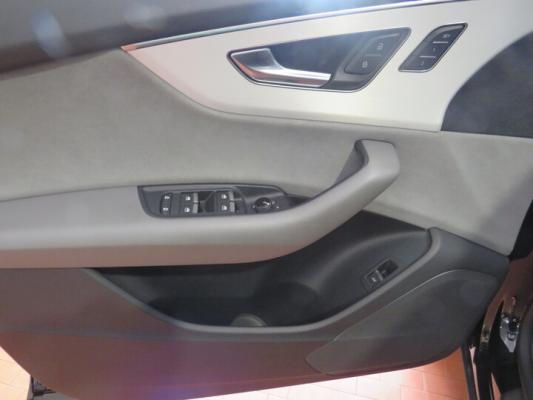 Audi Q8 22