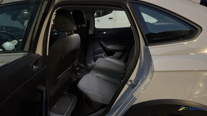 Volkswagen Taigo 15