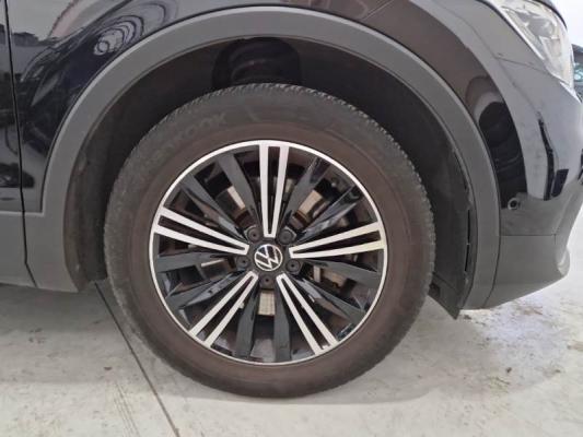 Volkswagen Tiguan 16