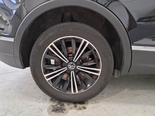 Volkswagen Tiguan 17