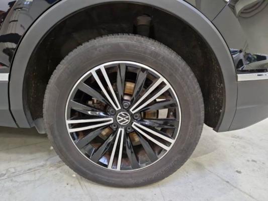 Volkswagen Tiguan 18