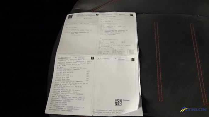 Mercedes GLA          H247 17