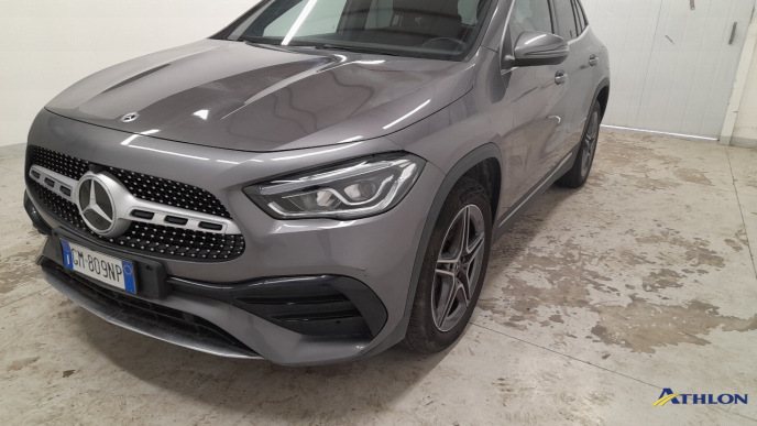 Mercedes GLA          H247 19