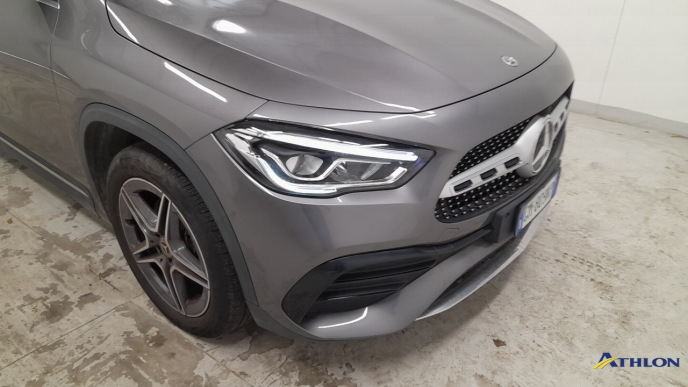 Mercedes GLA          H247 23
