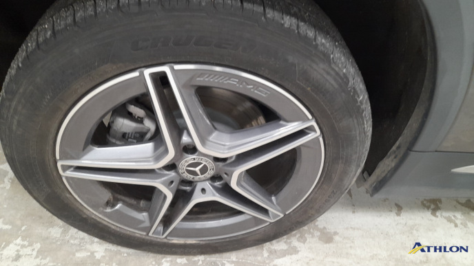 Mercedes GLA          H247 37