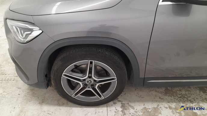 Mercedes GLA          H247 51