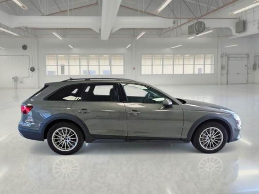 Audi A4 allroad 6