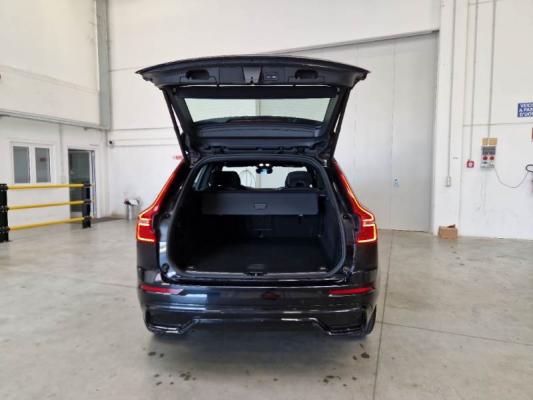 Volvo XC60  4