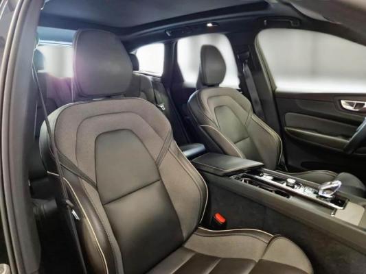 Volvo XC60  12