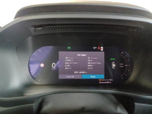 Volvo XC40  3