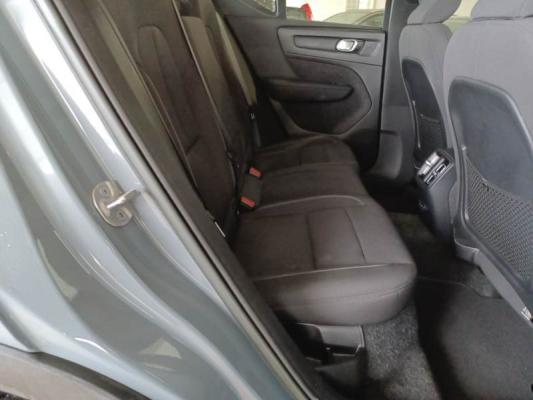 Volvo XC40  15
