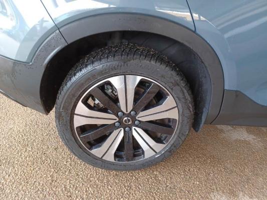 Volvo XC40  17