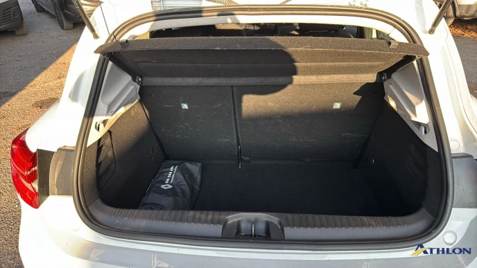 Renault Clio 5ª serie 6