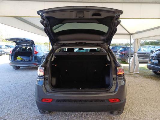 Jeep Compass 4