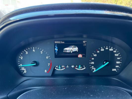 Ford Fiesta 7ª serie 9