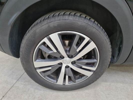 Peugeot 3008 18