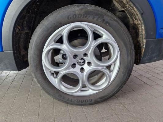 Alfa Romeo Tonale 19