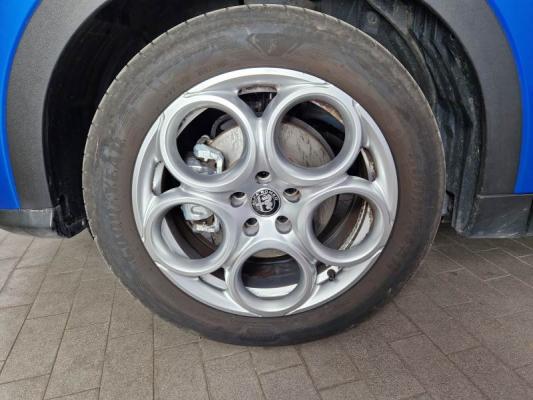Alfa Romeo Tonale 20