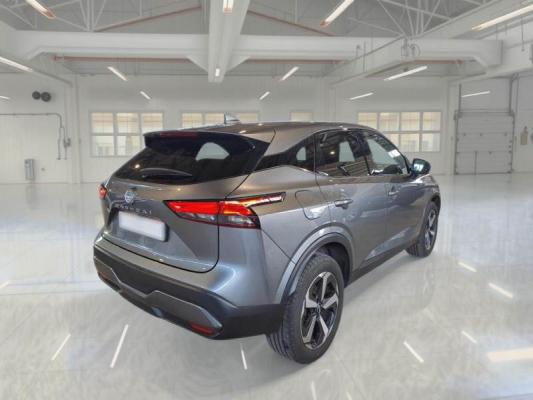 Nissan Qashqai 1