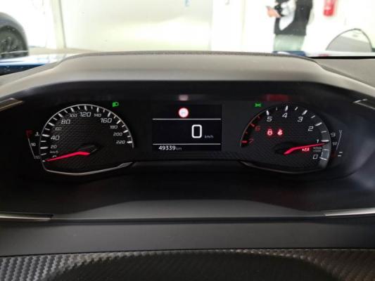 Peugeot 2008 3
