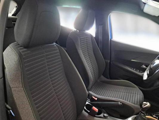 Peugeot 2008 12